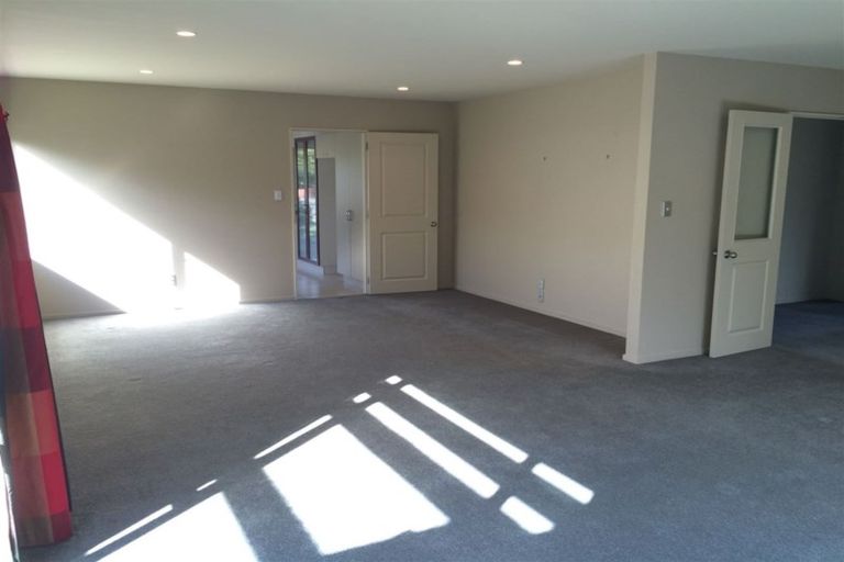 Photo of property in 4 Hemsworth Mews, Casebrook, Christchurch, 8051