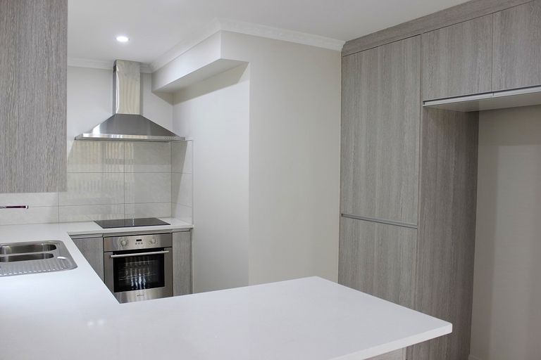 Photo of property in 52b Churchill Avenue, Manurewa, Auckland, 2102