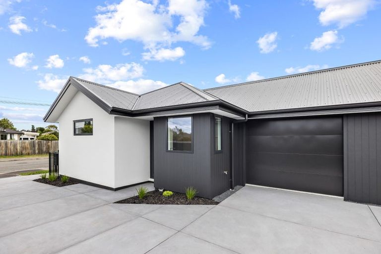 Photo of property in 1/7 Cossar Street, Burwood, Christchurch, 8083