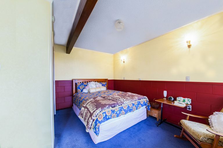 Photo of property in 466 Don Buck Road, Massey, Auckland, 0614