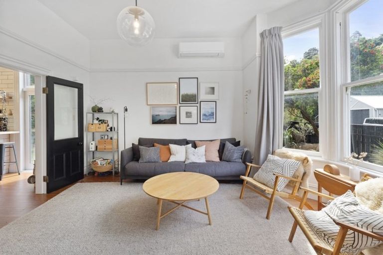 Photo of property in 326 Ohiro Road, Brooklyn, Wellington, 6021