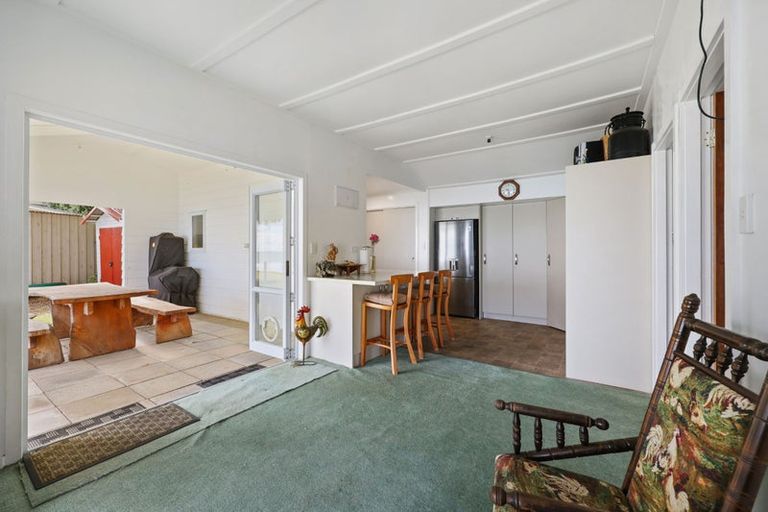 Photo of property in 63a Torkar Road, Clarks Beach, 2122