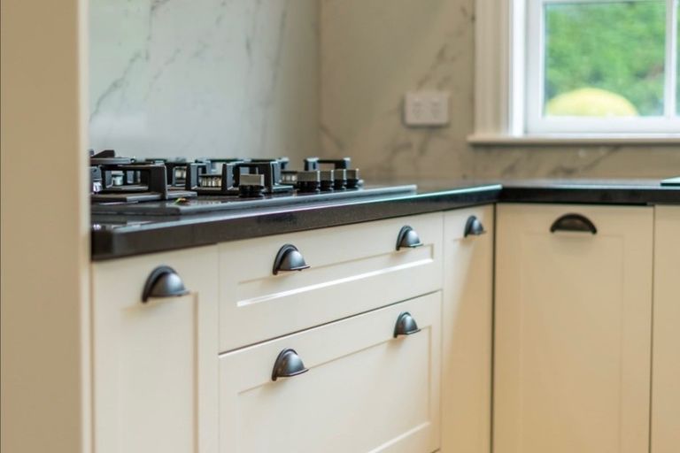 Photo of property in 29 Padnell Crescent, Paparangi, Wellington, 6037