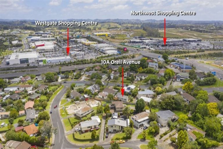 Photo of property in 10 Oreil Avenue, West Harbour, Auckland, 0618