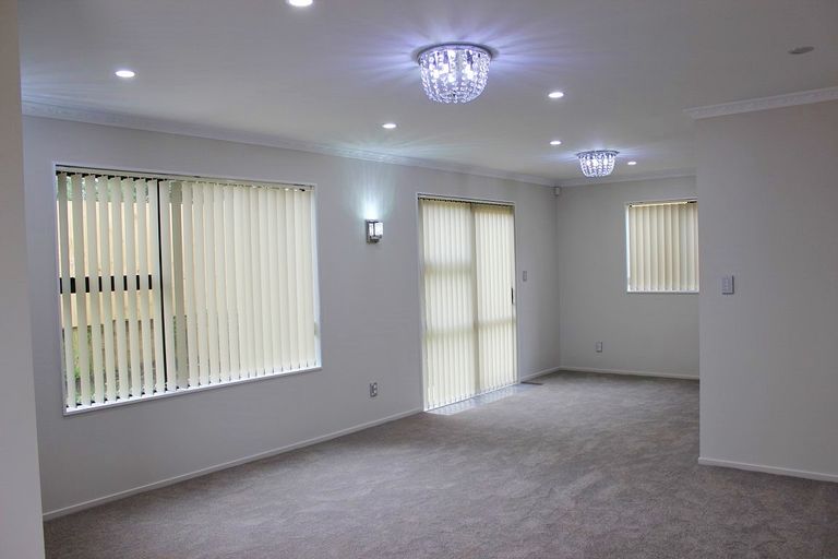 Photo of property in 52b Churchill Avenue, Manurewa, Auckland, 2102