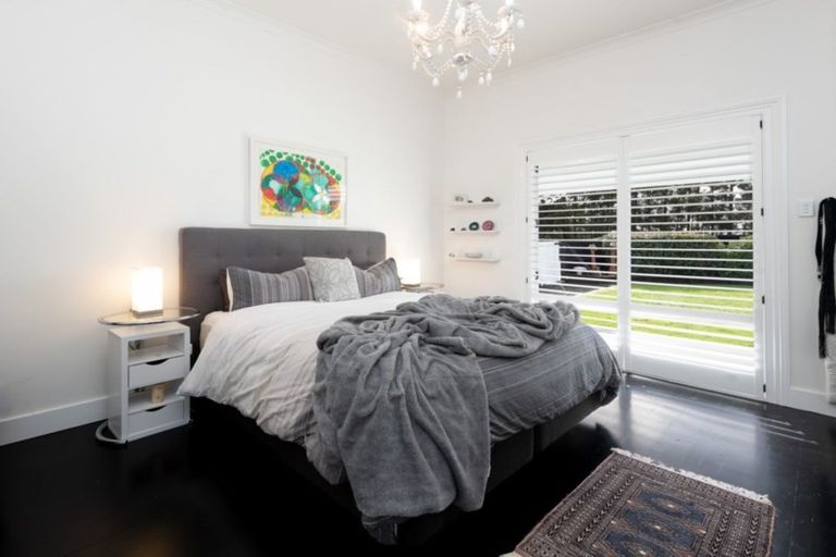 Photo of property in 100 Pukekohe East Road, Pukekohe, 2677