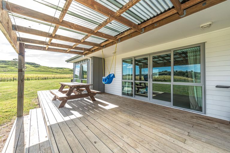 Photo of property in 1597 Turakina Valley Road, Marton, Whanganui, 4581