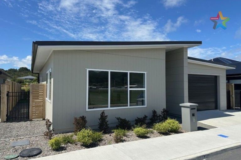 Photo of property in 16 Harry Martin Lane, Wainuiomata, Lower Hutt, 5014