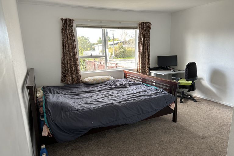 Photo of property in 1/56 Rimu Street, New Lynn, Auckland, 0600
