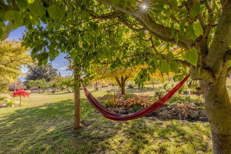 Photo of property in 84 Nook Road, Lake Hawea, 9382