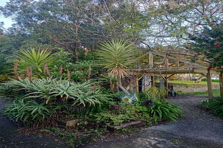 Photo of property in 13 Firth View Road, Te Puru, Thames, 3575