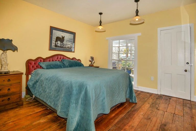 Photo of property in 123 Queen Street, Westport, 7825