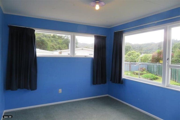Photo of property in 8 Kaponga Street, Wainuiomata, Lower Hutt, 5014
