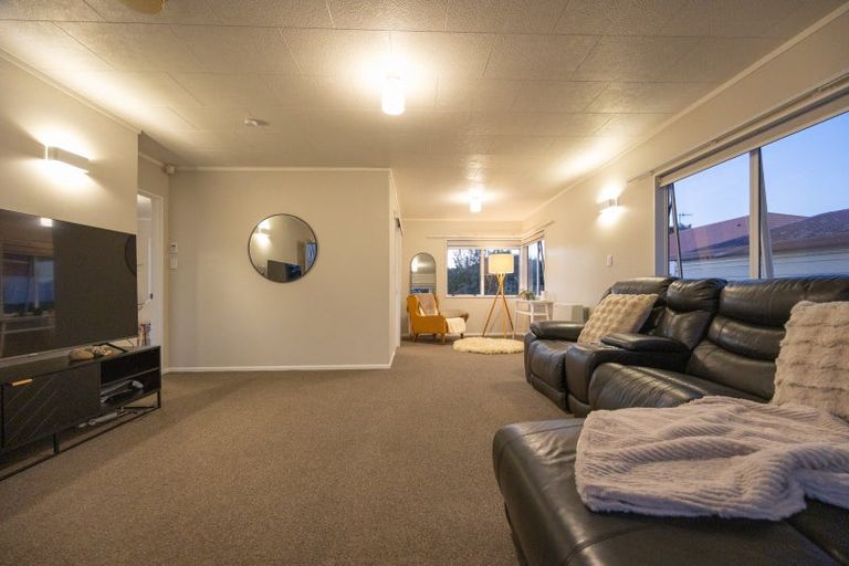 Photo of property in 4 Emmerdale Mews, Highbury, Palmerston North, 4412