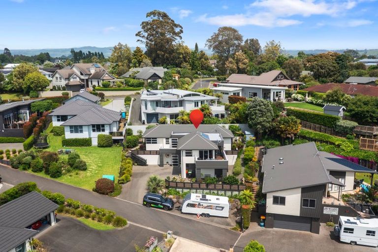 Photo of property in 37 Contour Avenue, Pyes Pa, Tauranga, 3112