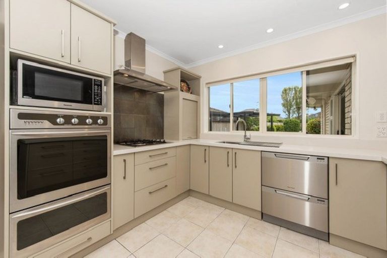 Photo of property in 19 Palliser Drive, Huntington, Hamilton, 3210