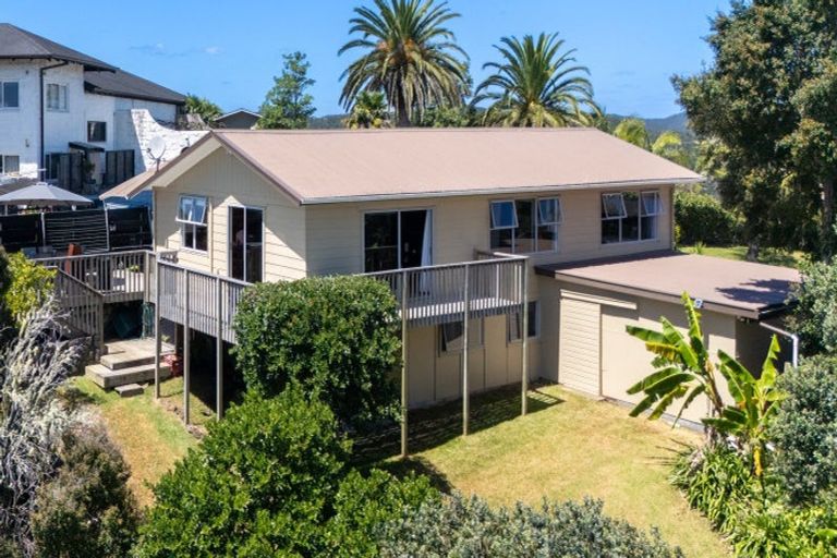 Photo of property in 10 Goffe Drive, Haruru, 0204