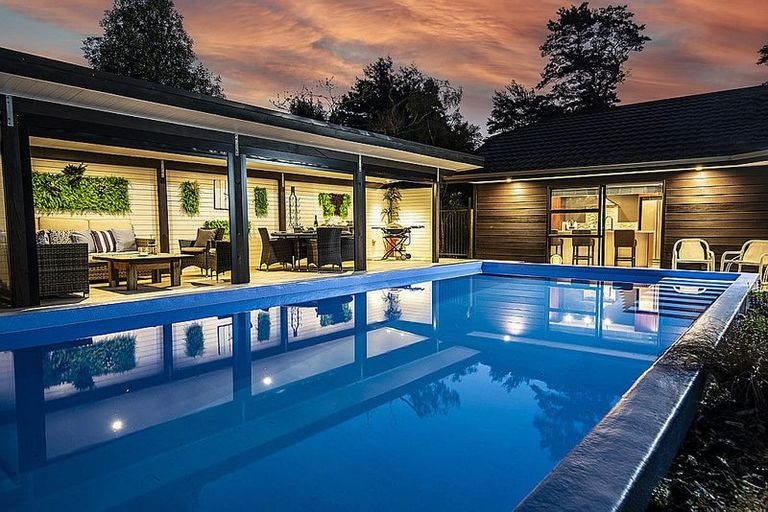 Photo of property in 63 Cruickshank Road, Clouston Park, Upper Hutt, 5018