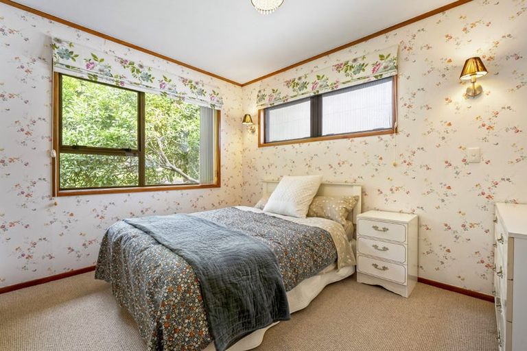 Photo of property in 2/13 Coronation Road, Hillcrest, Auckland, 0627