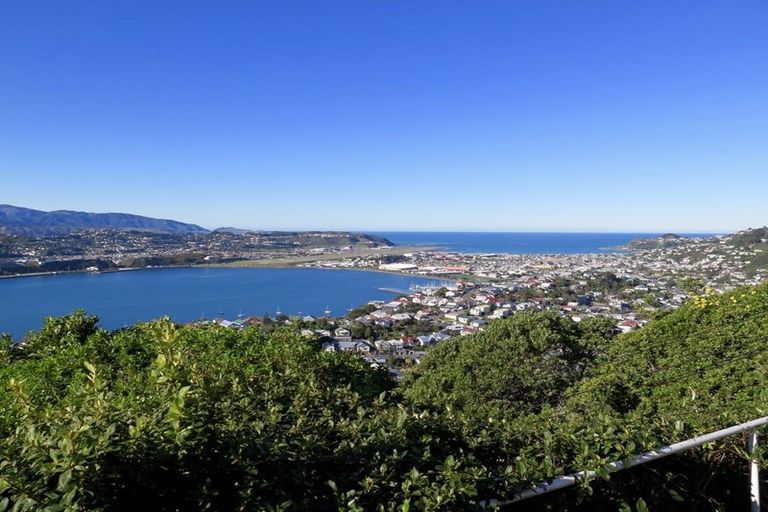 Photo of property in 17c Marewa Road, Hataitai, Wellington, 6021