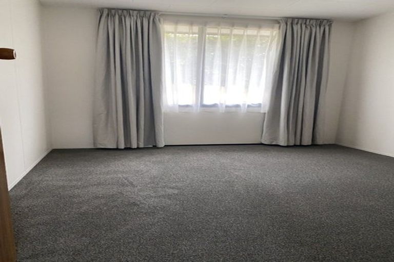 Photo of property in 23 Midgley Road, West Harbour, Auckland, 0618