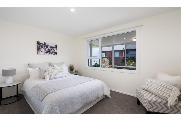 Photo of property in 2/519 Hereford Street, Linwood, Christchurch, 8011