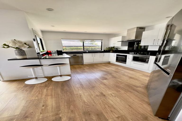 Photo of property in 53 Ridgeway Road, Pukekohe, 2120