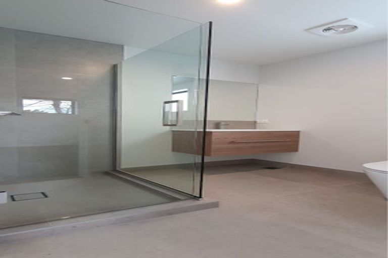 Photo of property in 1/45 Bishop Street, St Albans, Christchurch, 8014