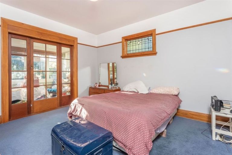 Photo of property in 12 Mayfield Avenue, Mairehau, Christchurch, 8013