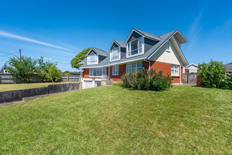Photo of property in 1121 Heaphy Terrace, Fairfield, Hamilton, 3214