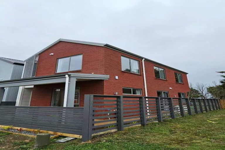 Photo of property in 3 Yellow Pear Lane, Karaka, 2578