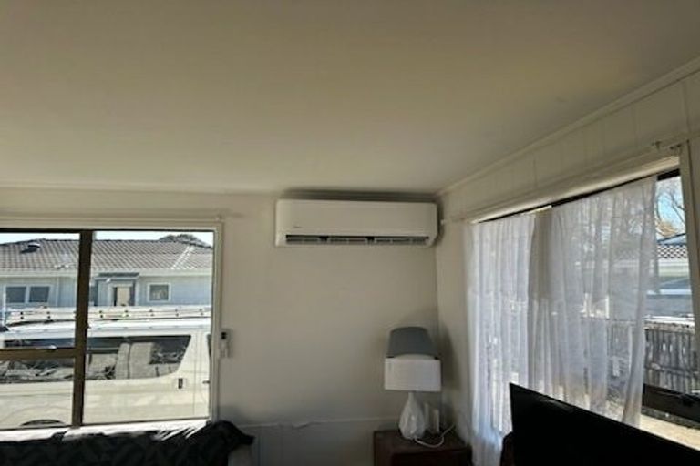 Photo of property in 21 Taka Street, Takanini, 2112