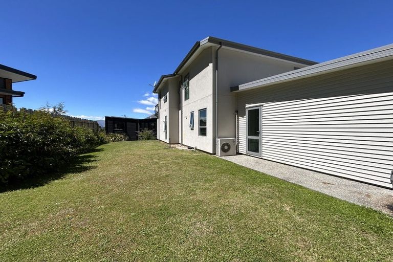 Photo of property in St Andrews Park, 62 Highview Terrace, Queenstown, 9300