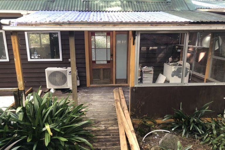 Photo of property in 30 Darcy Place, Massey, Auckland, 0614