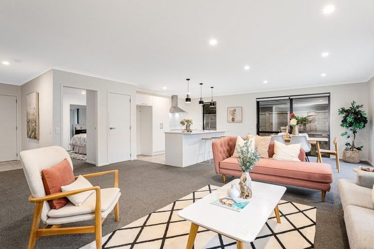 Photo of property in 64 Tradewinds Drive, Whitby, Porirua, 5024