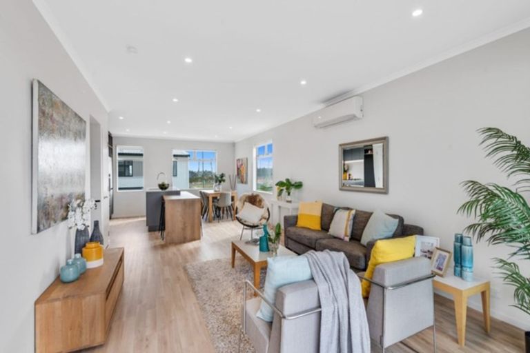 Photo of property in 22 Horo Road, Flat Bush, Auckland, 2019