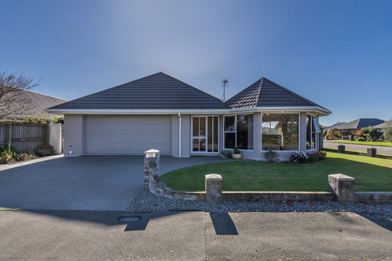 Photo of property in 125 Winters Road, Mairehau, Christchurch, 8052