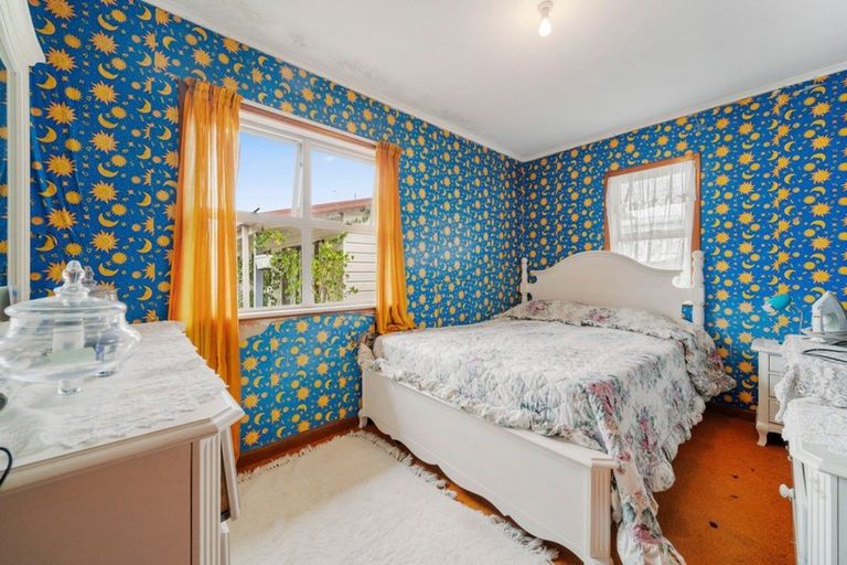 Photo of property in 122 Buckland Road, Mangere East, Auckland, 2024