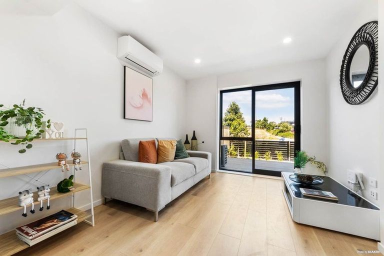 Photo of property in 75 Settlers Avenue, Hobsonville, Auckland, 0618