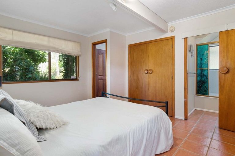 Photo of property in 30r Ngapeke Road, Welcome Bay, Tauranga, 3175