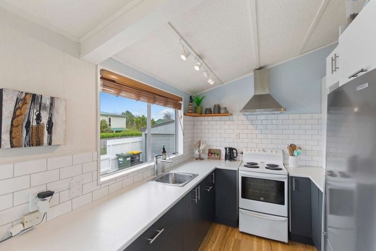 Photo of property in 10 Pirinoa Street, Feilding, 4702
