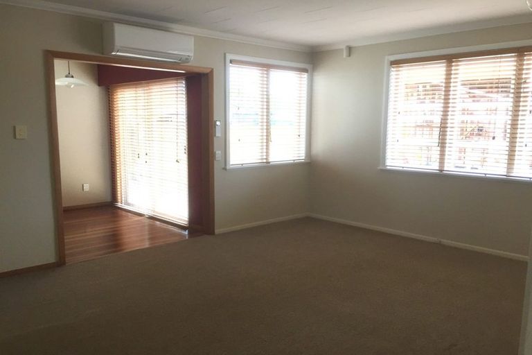 Photo of property in 91 Hewer Crescent, Naenae, Lower Hutt, 5011