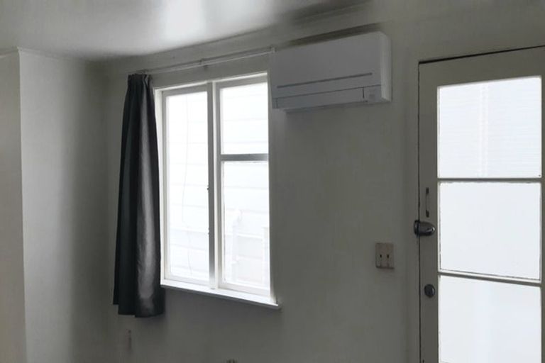 Photo of property in 12 Stoke Street, Newtown, Wellington, 6021