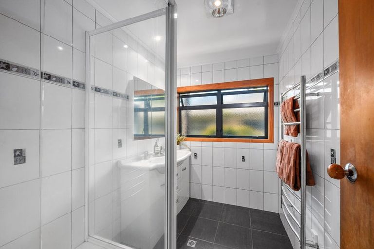 Photo of property in 39 Stanaway Street, Hillcrest, Auckland, 0627