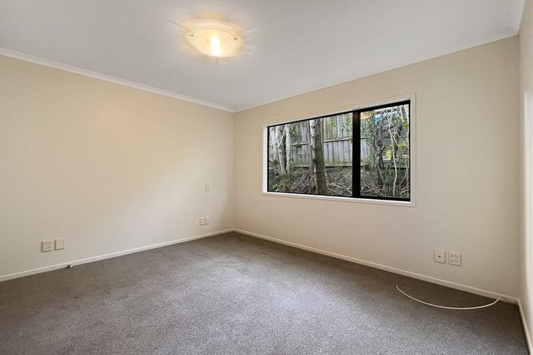 Photo of property in 20 Catrina Avenue, Birkenhead, Auckland, 0626