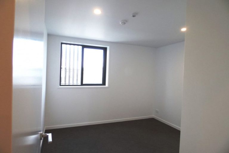 Photo of property in 8/167 Hobsonville Point Road, Hobsonville, Auckland, 0616