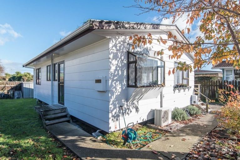 Photo of property in 43b Kapiti Road, Paraparaumu, 5032