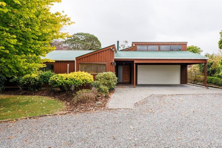 Photo of property in 40 Milne Street, Marton, 4710