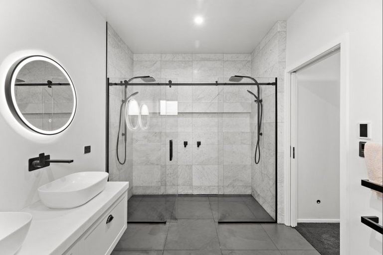 Photo of property in 7 Edenmore Terrace, Fitzherbert, Palmerston North, 4410