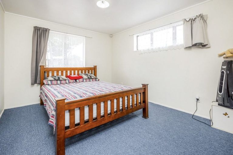 Photo of property in 1/15 Malte Brun Place, Papatoetoe, Auckland, 2025